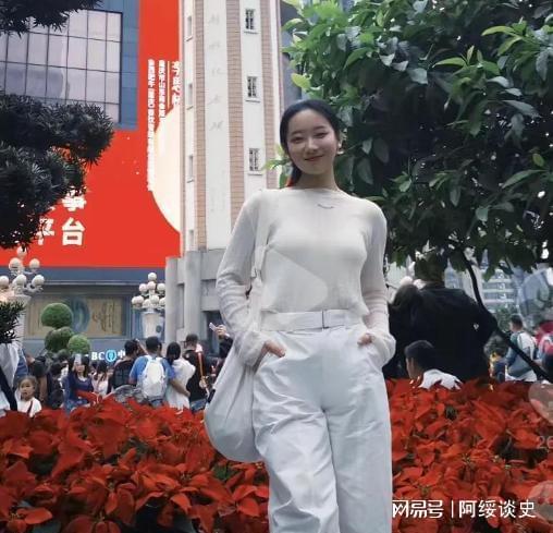 曝全过程俩医院恐担责女孩身份不一般开元棋牌app三亚蛇咬死人后续家属(图5)